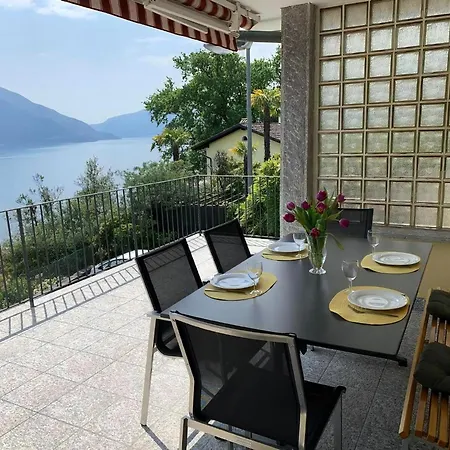 Casa Rocca Bella B Familienwohnung Ascona